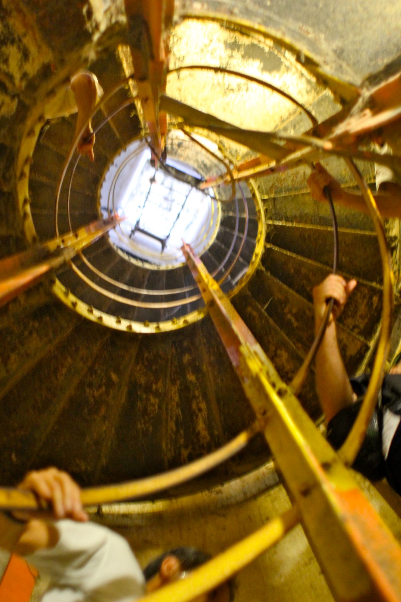 Lesley Also Loves Stairs in a Circle